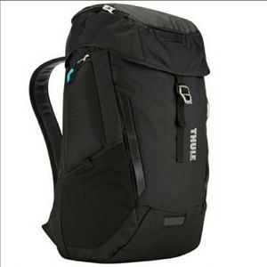 Thule backpack 28L